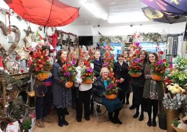 Get ready for a spook-tacular evening of learning how to make a seasonal Autumn arrangement